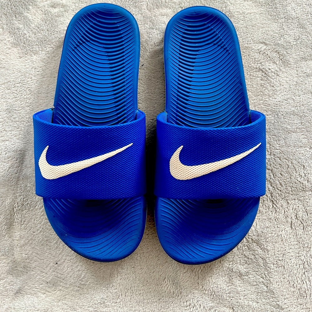 Nike Slides